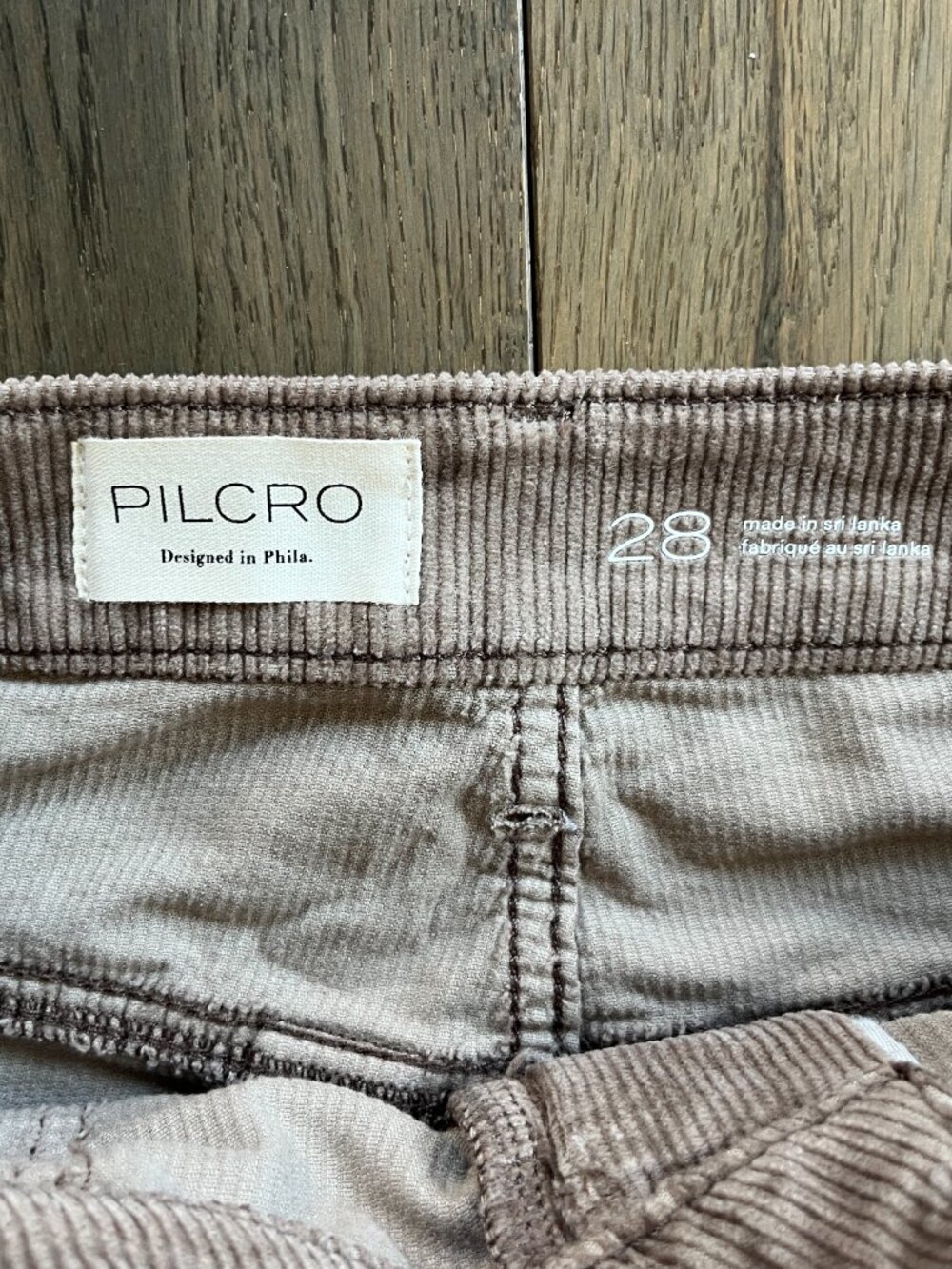 Pilcro Rylan Corduroy High Rise Flare Jeans Warm Grey Brown Size 28 - Picture 4 of 8